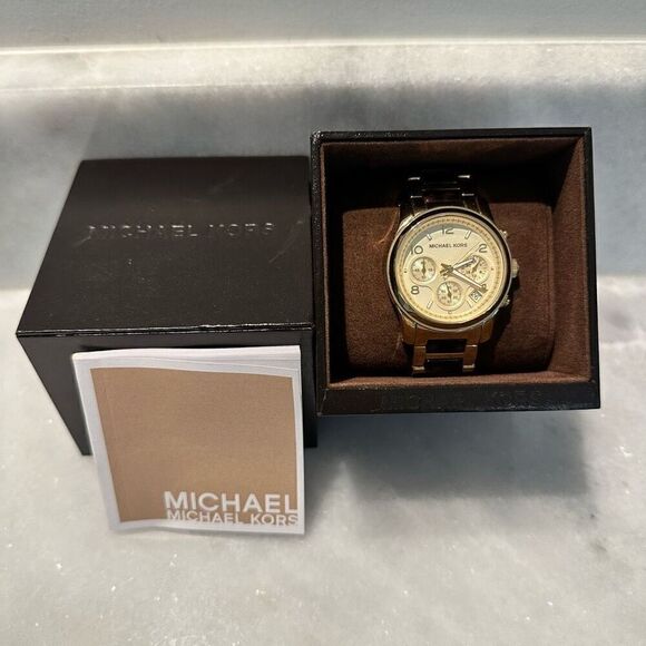 NWT Michael Kors Runway Chronograph Gold Tone Tortoise Stainless Steel Wristwatc - Picture 5 of 11
